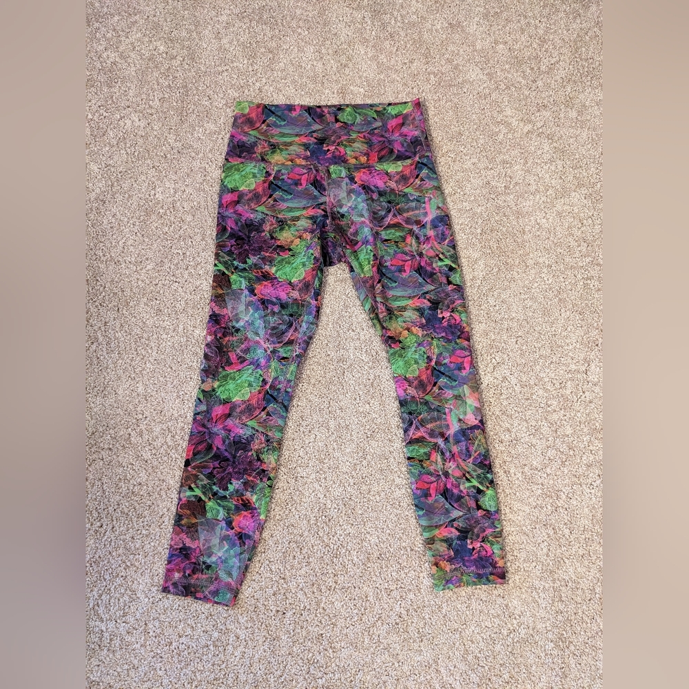 Lululemon Wunder Train High Rise Tight size 10